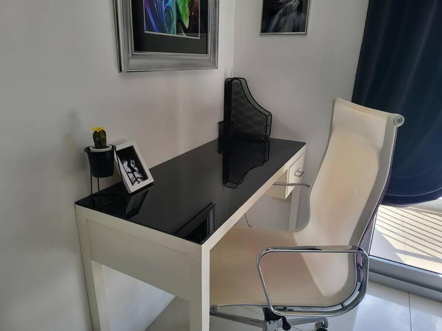 Kandi Tower 3, Premium 1Br With 2Cr & 2 Balcony. Angeles Eksteriør bilde
