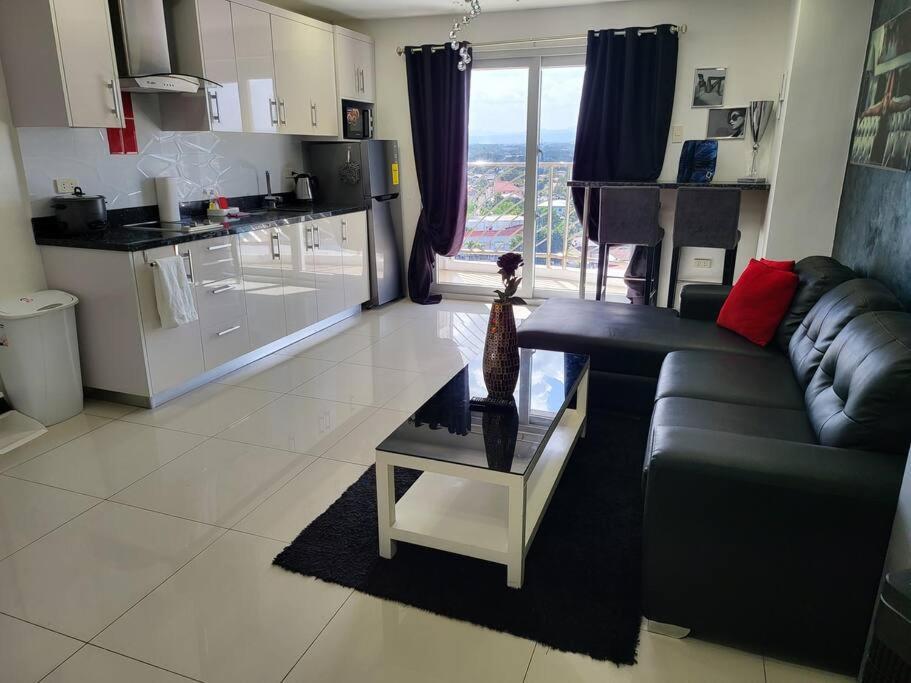 Kandi Tower 3, Premium 1Br With 2Cr & 2 Balcony. Angeles Eksteriør bilde
