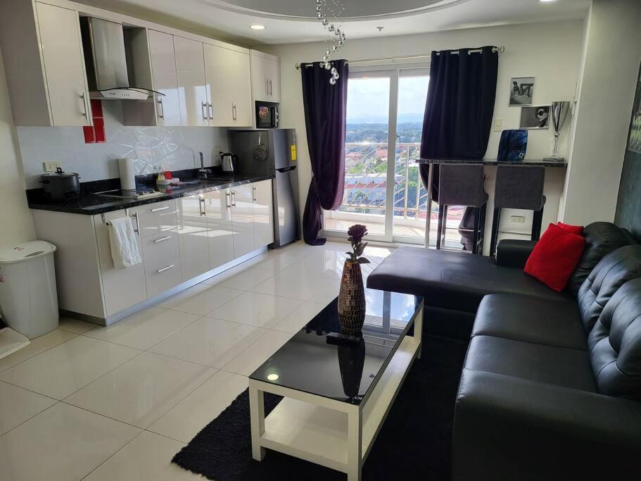 Kandi Tower 3, Premium 1Br With 2Cr & 2 Balcony. Angeles Eksteriør bilde