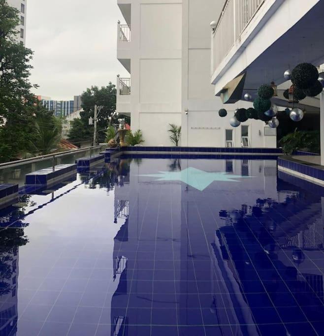 Kandi Tower 3, Premium 1Br With 2Cr & 2 Balcony. Angeles Eksteriør bilde