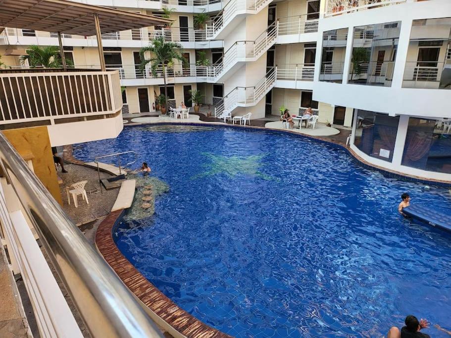 Kandi Tower 3, Premium 1Br With 2Cr & 2 Balcony. Angeles Eksteriør bilde